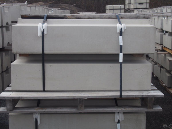 Precast Platform Curb Base Block